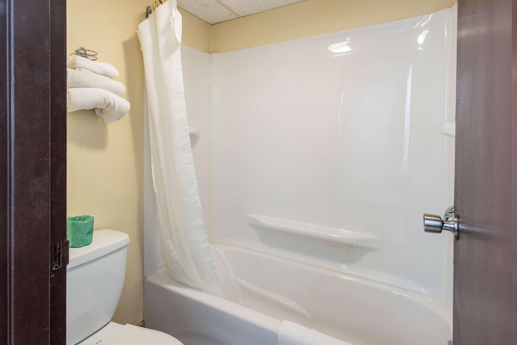 Rodeway Inn Hammonton Dış mekan fotoğraf